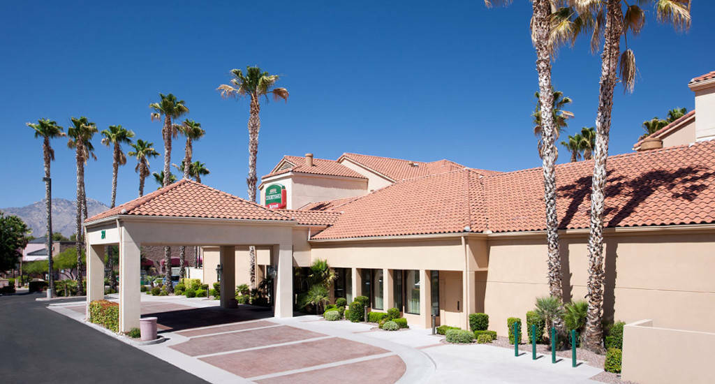 Courtyard By Marriott Tucson Williams Centre Hotel Ngoại thất bức ảnh